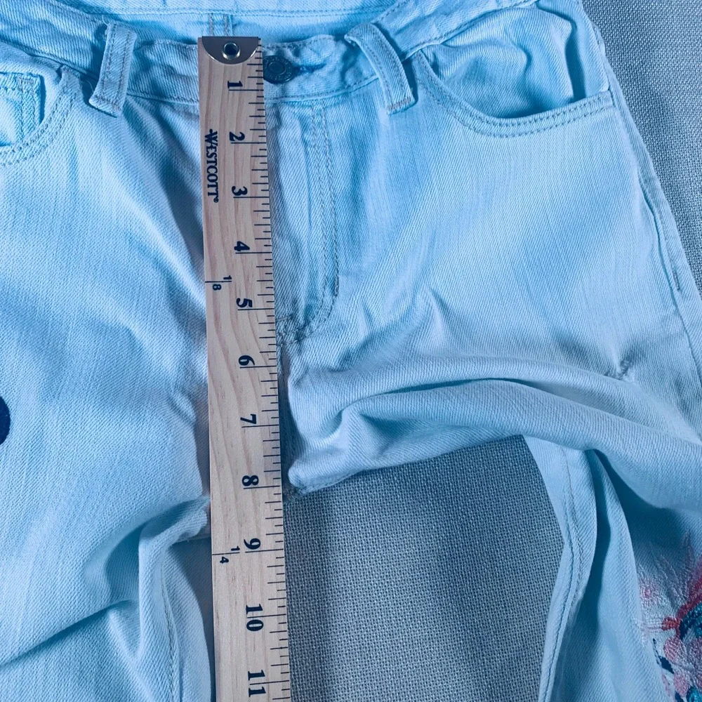 Gap Kids Disney Minnie Mouse Floral‎ Light Wash Distressed Jeans - Size 12